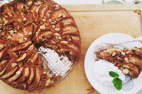 Æblekage med økologiske mandler