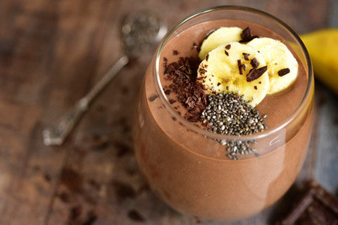 Chia-banan-chokolademousse med økologiske chiafrø