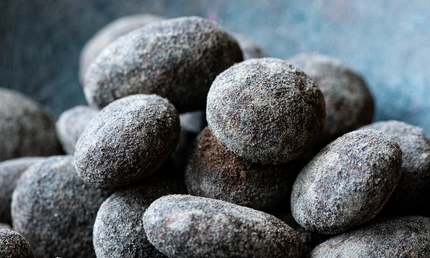 Mandler med chokolade og rålakrids, 250 gram, økologisk