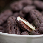 Pekannødder med mørk chokolade og sydesalt, 500 gram, økologisk