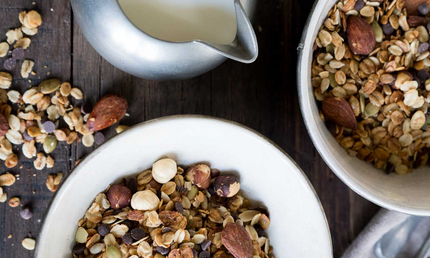 Granola, 1 kg, økologisk (Hasselnød & chokolade)