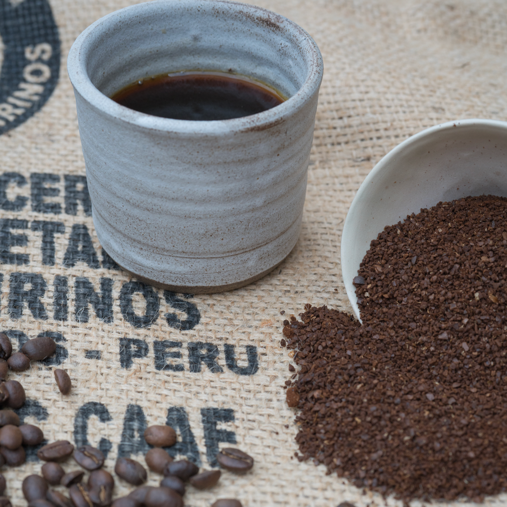Smagspakke, mellem og mørk risteprofil, 4 x 100 gram, hele kaffebønner, økologisk