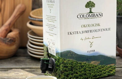 Intropakke til olivenolie: 3 liter olivenolie, 500 ml olivenolie, hældetud m/klap og bog